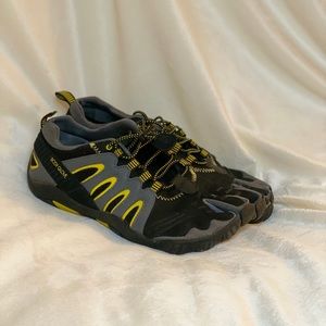 BodyGlove Water shoes